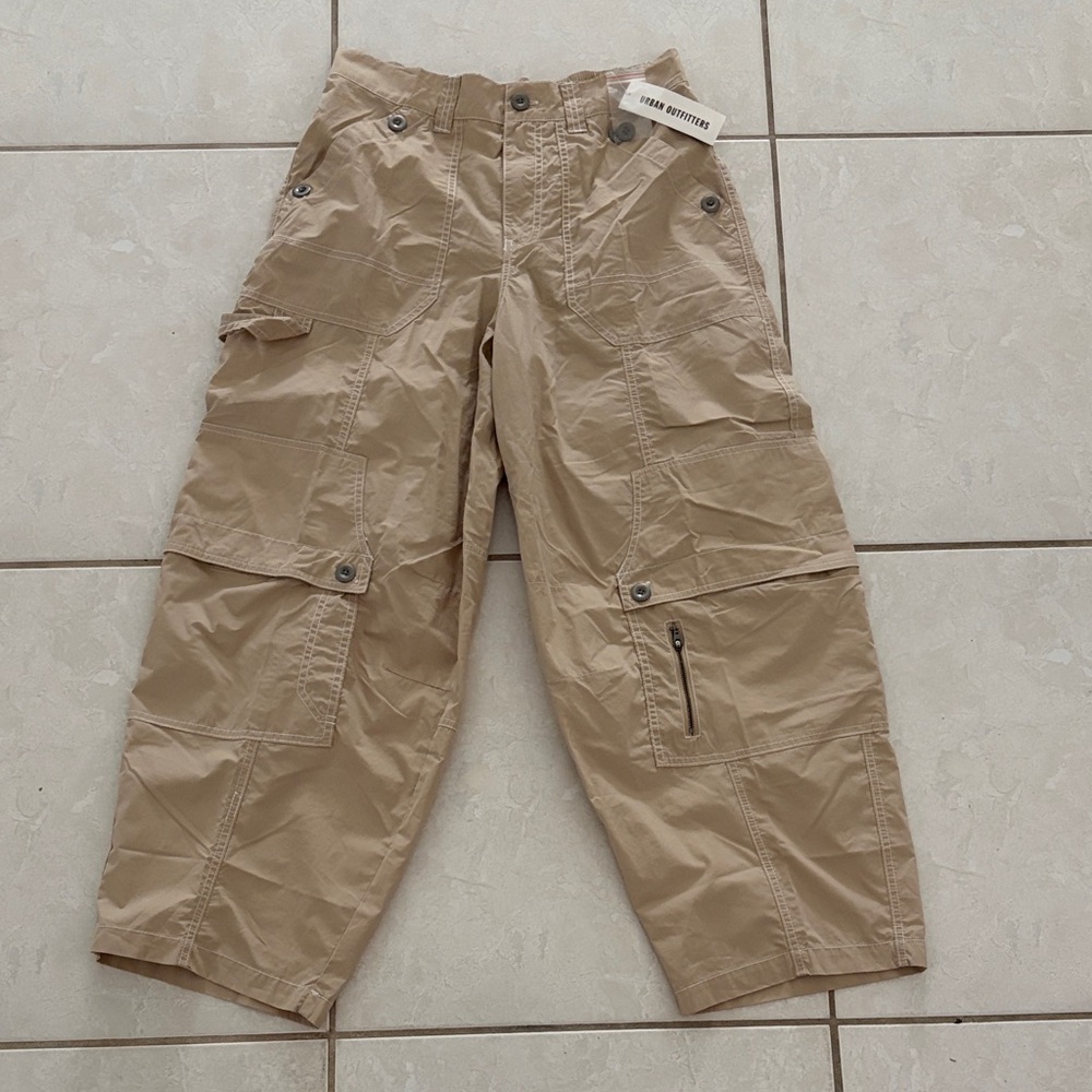 NWT Urban Outfitters Beige Cargo Pants size 2